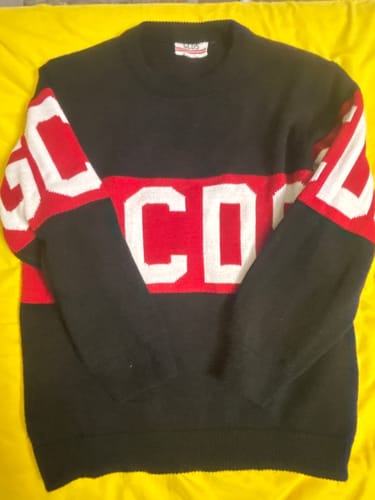 Recensione con foto di un cliente su Maglione GCDS