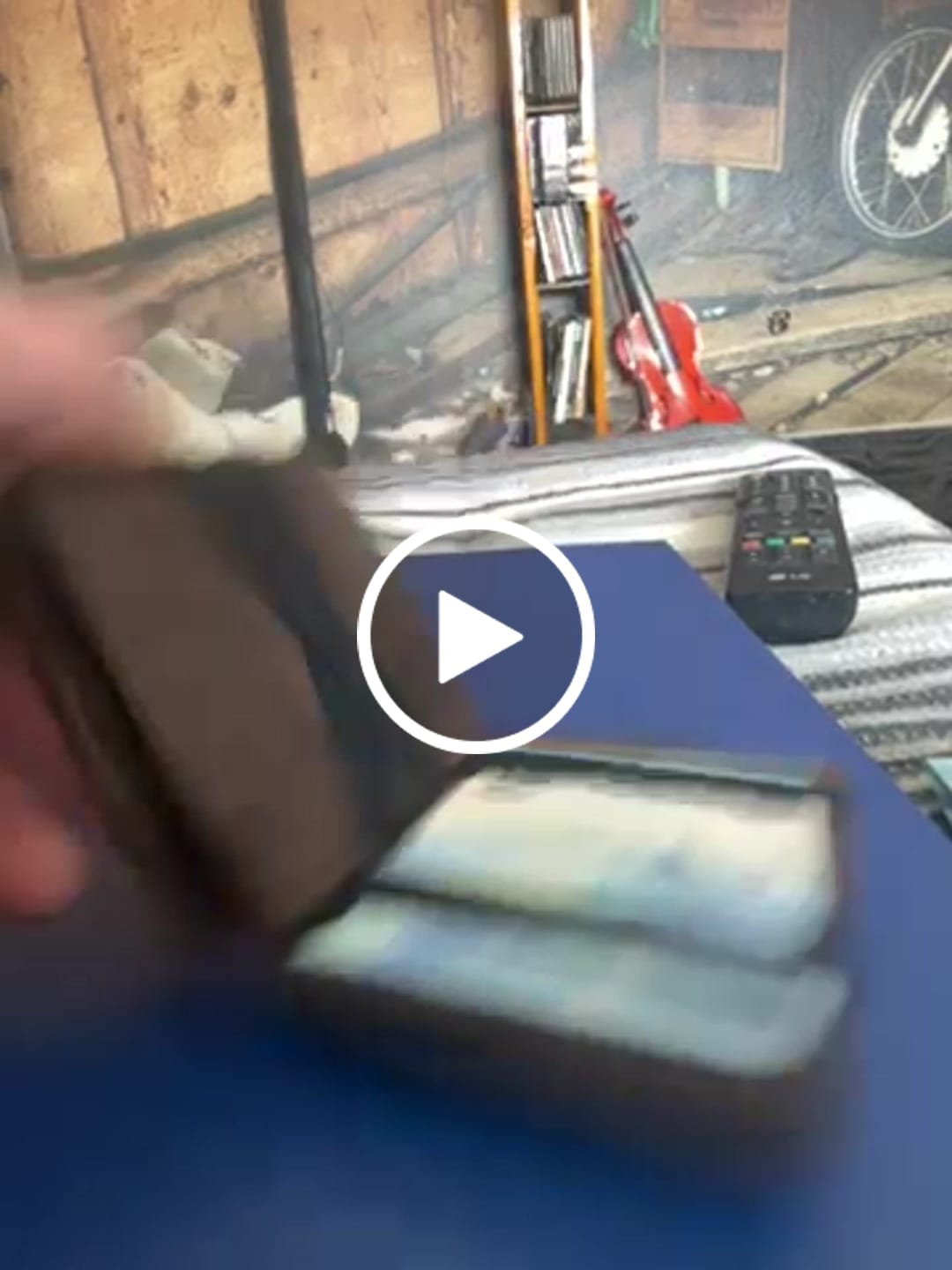 Customer video review of Flap Boy XL AirTag-Edition - Magic Wallet with Coin Pocket