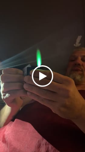 Customer video review of Card Lighter