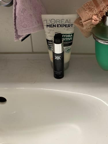 Customer photo review of Hyaluron Serum