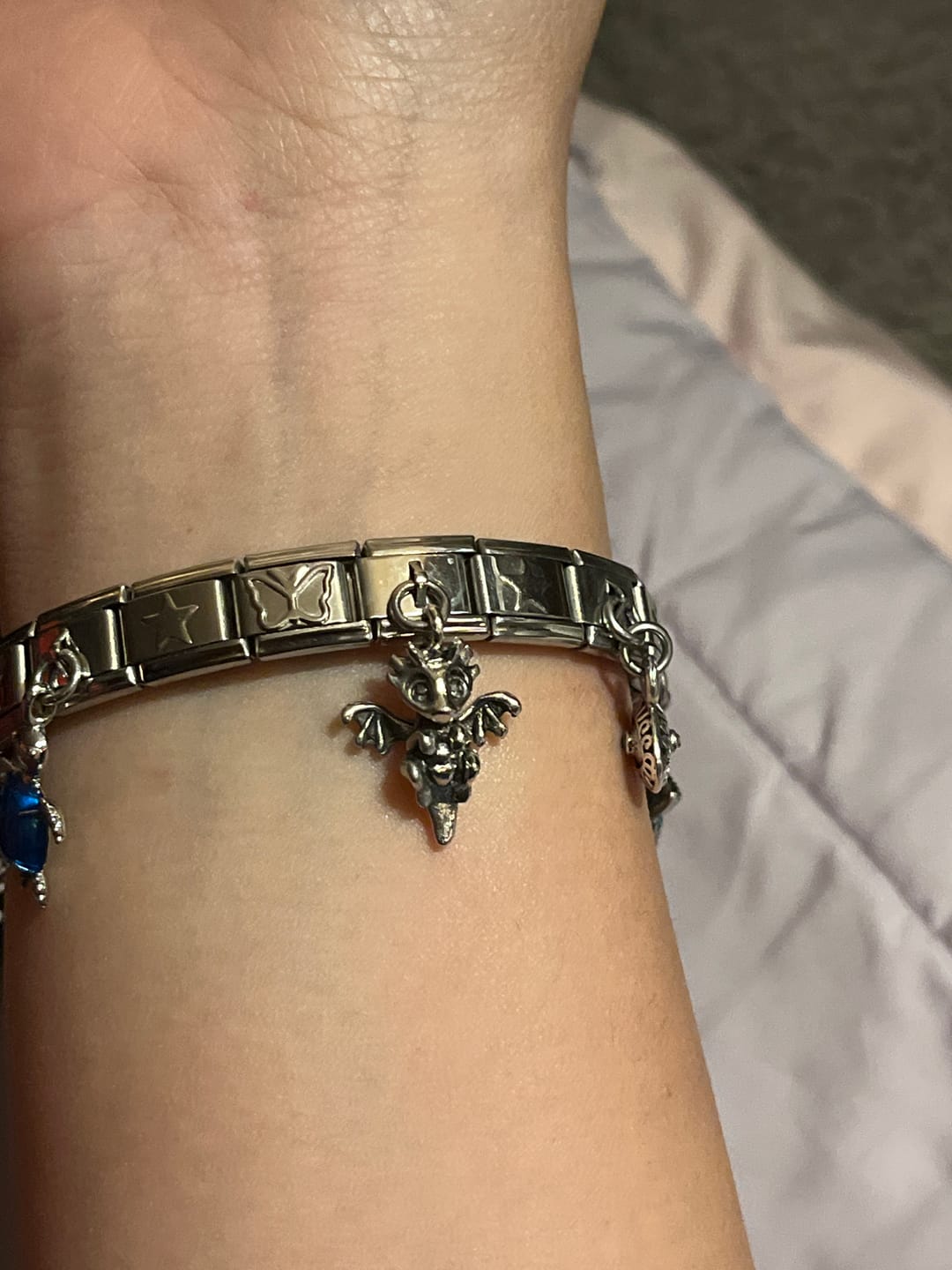 Customer photo review of Charm Dragón Mágico