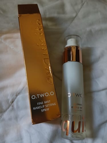 Customer photo review of O.TWO.O EXQUISIT SETTING SPRAY