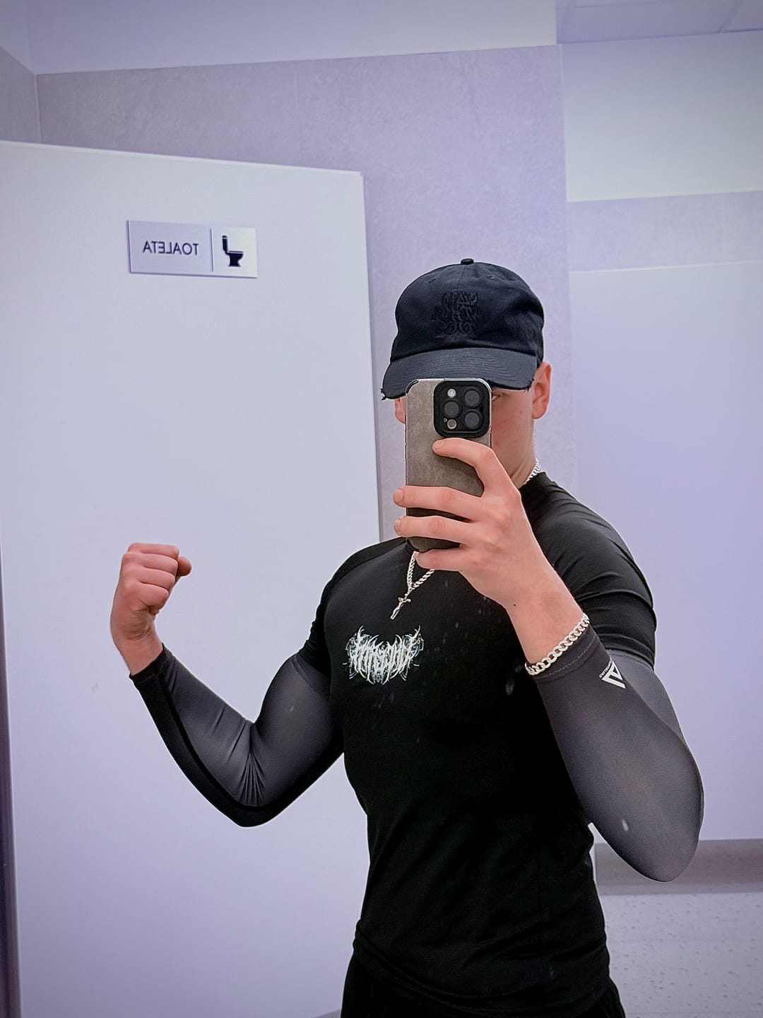Customer photo review of Compression sleeves SET