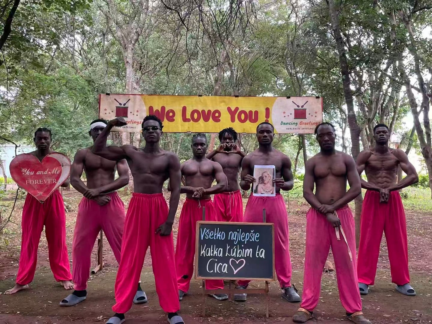 Customer photo review of Greeting Video from Africa
