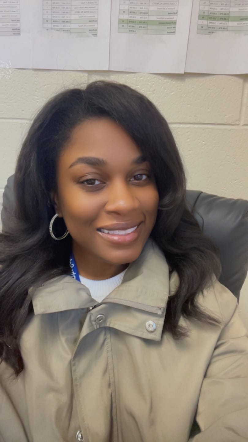 Customer photo review of Brazilian Kinky Straight Texture U Part Wigs AU11