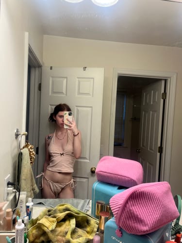 Customer photo review of Seamolly Striped Bowknot Plunging Neck Halter Tie Side Tankini Set