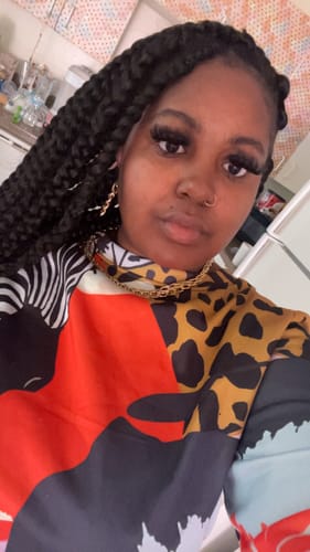 Customer photo review of 2X Extreme lip filler pen with TINT