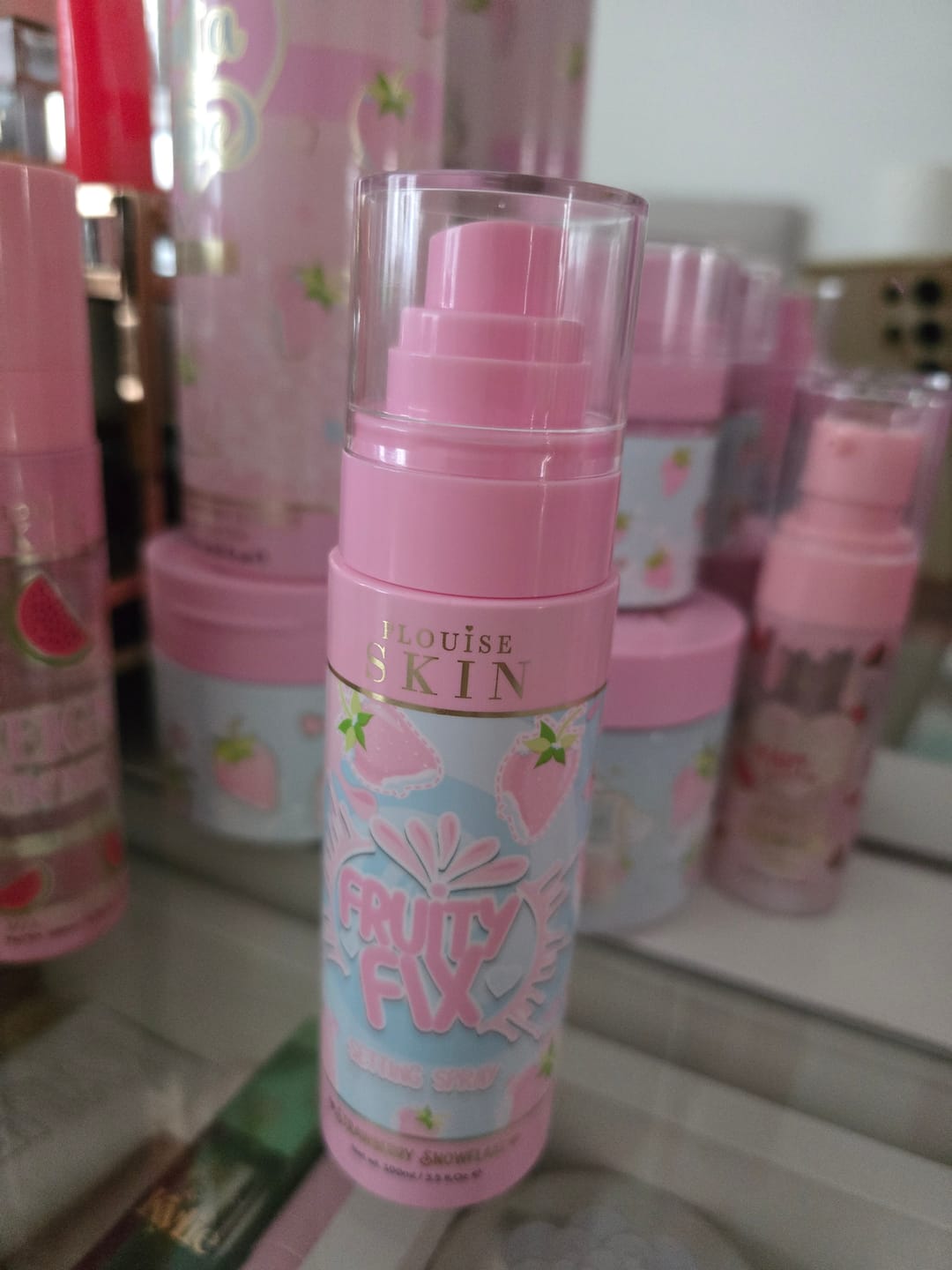 Customer photo review of P.Louise Fruity Fix Setting Spray