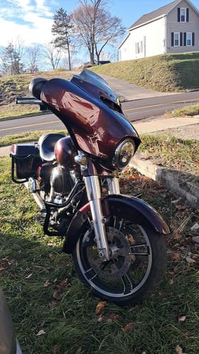 Customer photo review of HR3 Twisted Cherry Outer Batwing Fairing Cowl Upper 2018 STREET GLIDE SPECIAL (FLHXS)