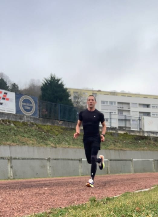 Customer photo review of Short 2 en 1 avec compression intégrée