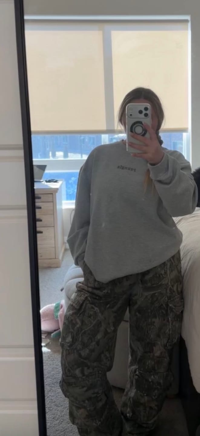 Customer photo review of 8078 - Soft AF Longsleeves