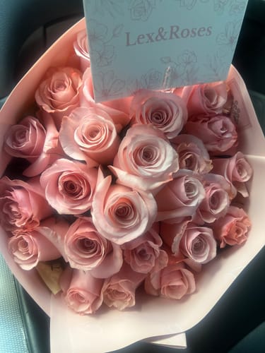 Customer photo review of Pink Rose Bouquet