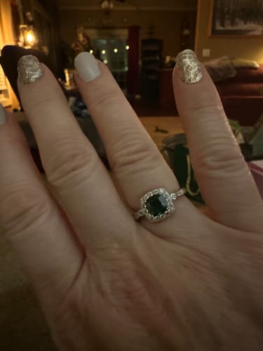 Customer photo review of Enchanted Emerald™ 18K White Gold Ring