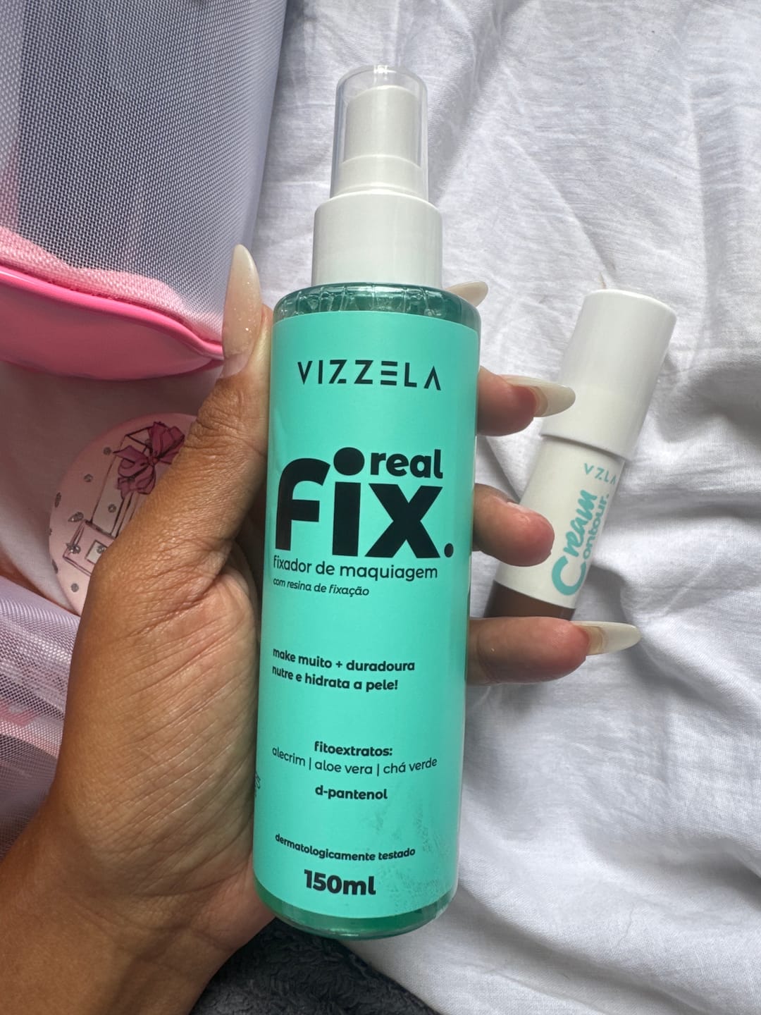 Customer photo review of Fixador de Maquiagem Real Fix - Vizzela