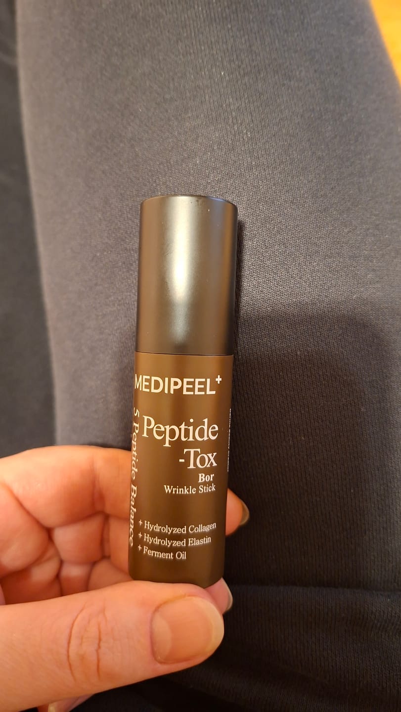 Customer photo review of Pretgrumbu un elastības zīmulis Medi-Peel Peptide-Tox Bor Wrinkle Stick
