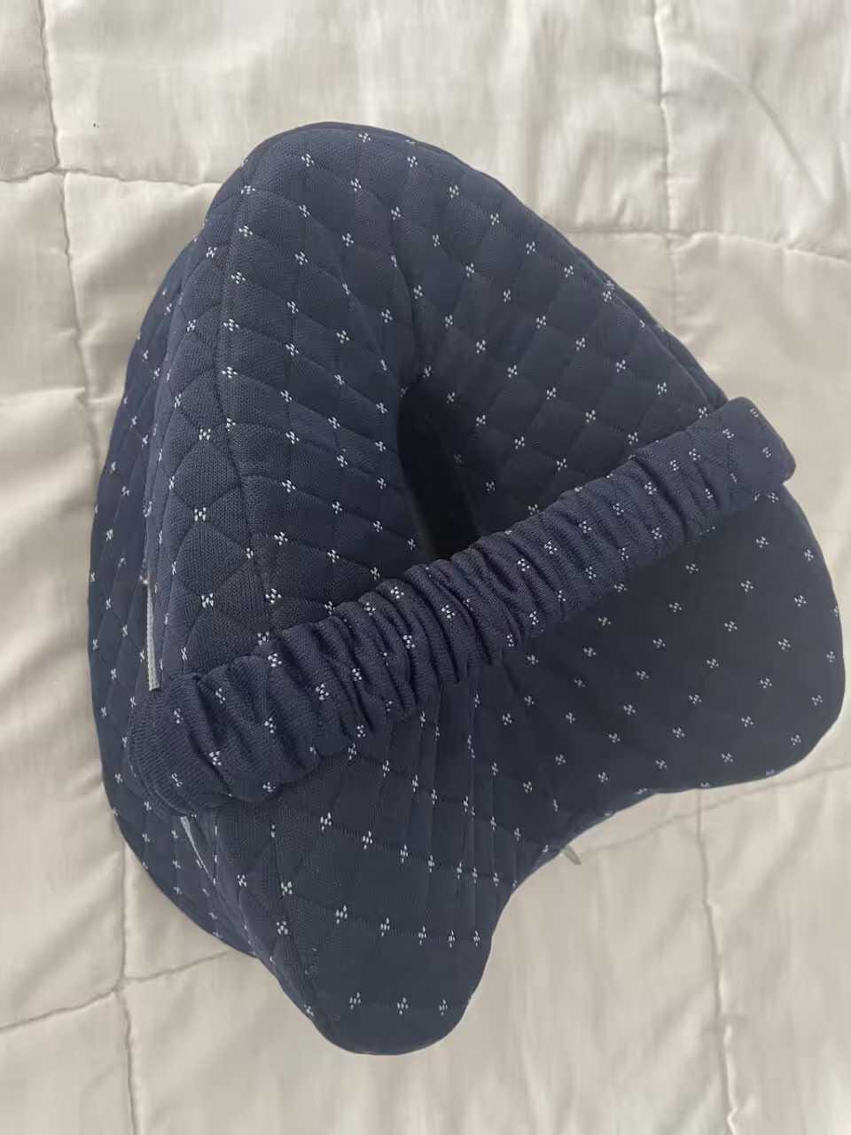 Customer photo review of OrthoFlex™ - Coussin de genoux orthopédique