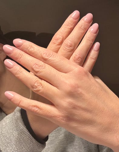 Customer photo review of Baby Pink Dipping Powder