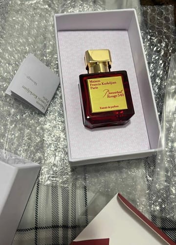 Customer photo review of Baccarat Rouge 540