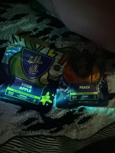 Customer photo review of GOMITAS THC - Hidden Hills - 2 pzas - 1000 MG