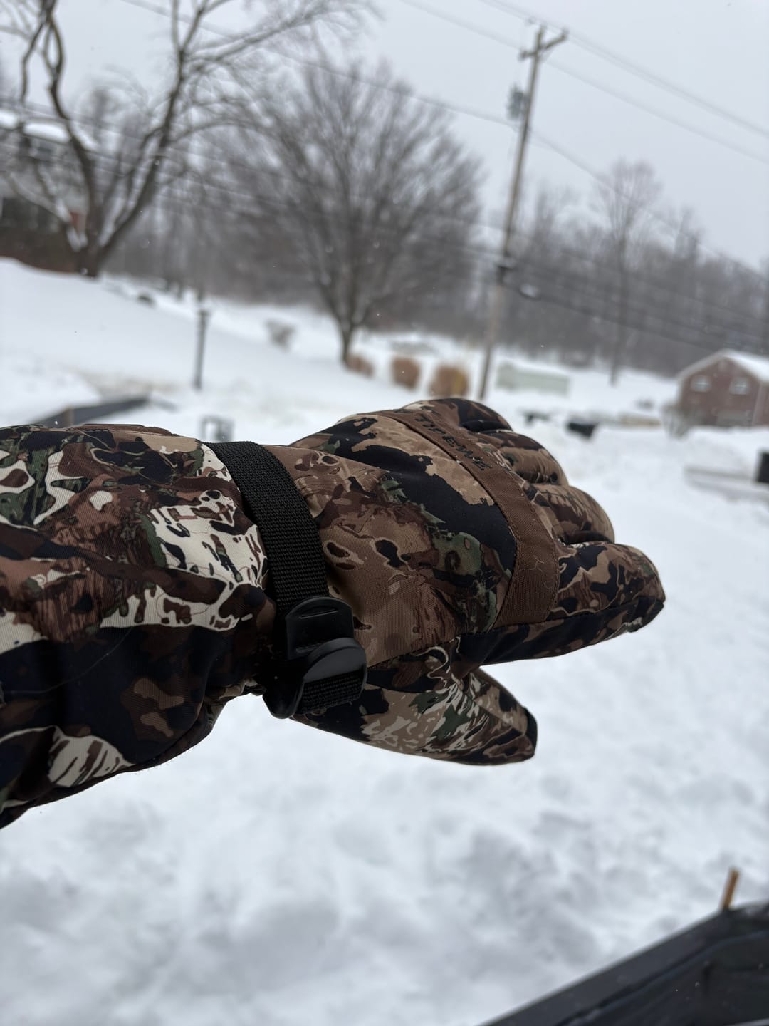 Customer photo review of Insulated Heated Gloves for Men | Waterproof Windproof Apparel Battery Heated Snow Gloves | Camo & Black Heated Gloves for Hunting and Outdoor Work