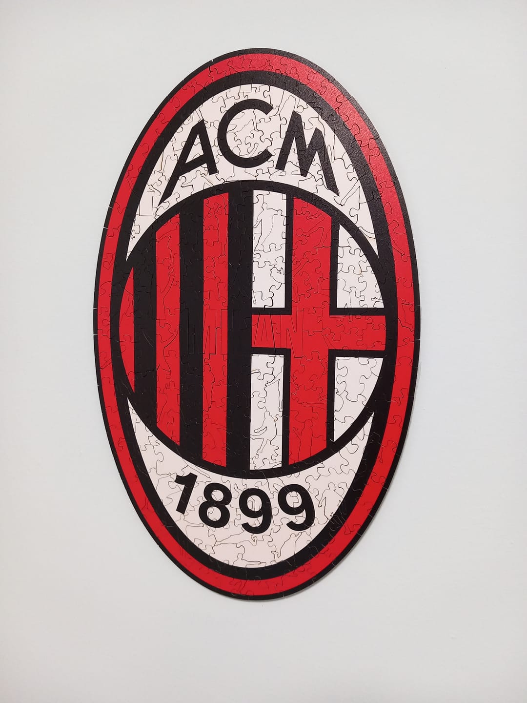 Customer photo review of Logo Milan® - Puzzle di Legno