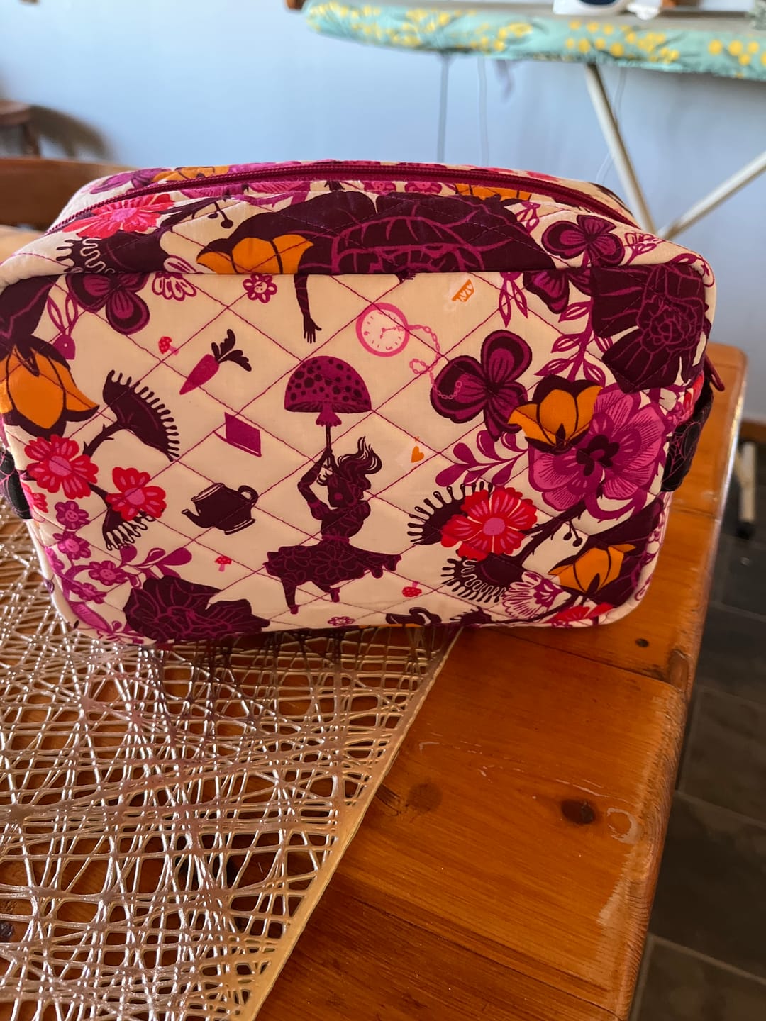 Customer photo review of Hello Alice - Falling Aces Black