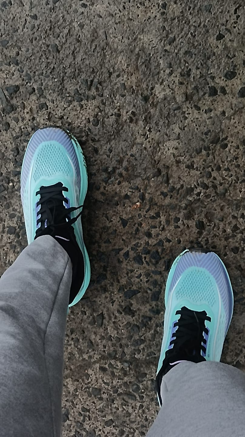 Customer photo review of Bacca Bucci Zephyr – All-Day Comfort Running & Training Shoes