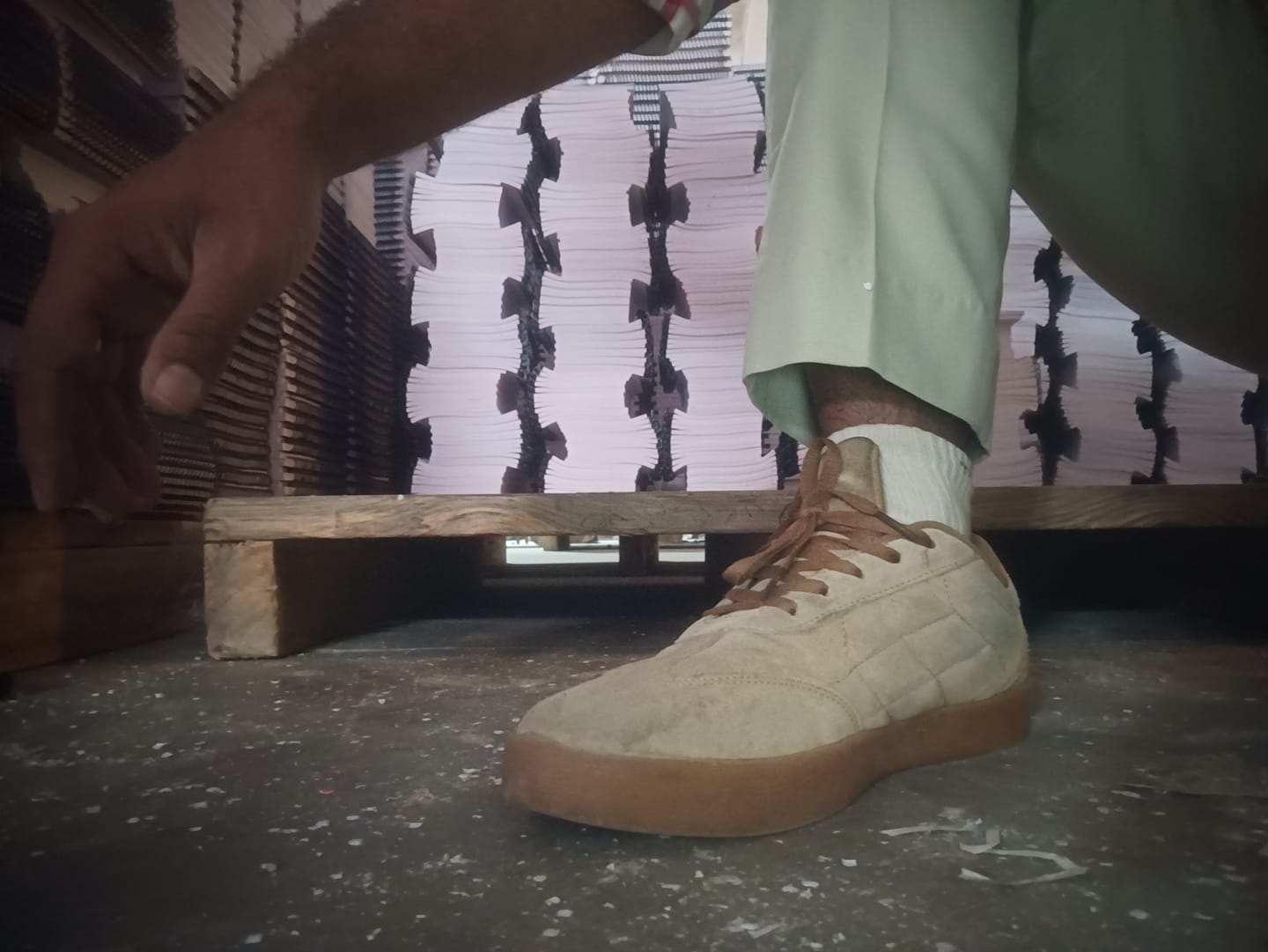 Customer photo review of Bacca Bucci Fresco – Suede Low-Top Sneakers for the Urban Nomad