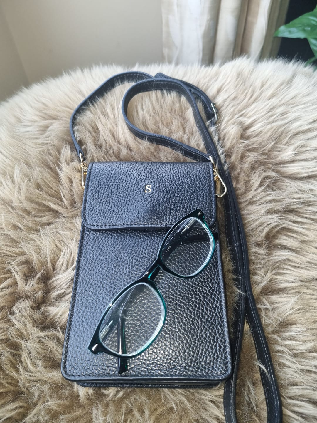 Customer photo review of Vico Small Crossbody Bag