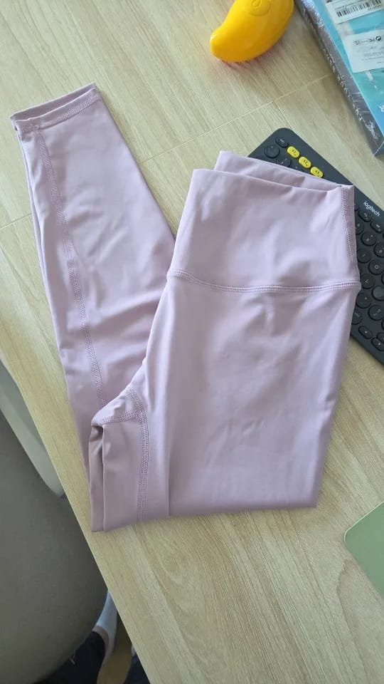 Customer photo review of ContourFlex Sculpt Leggings