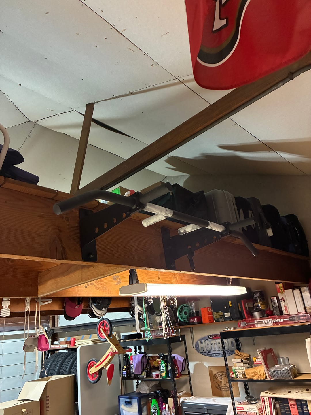 Customer photo review of Premium Pull-up bar for Wall and Ceiling