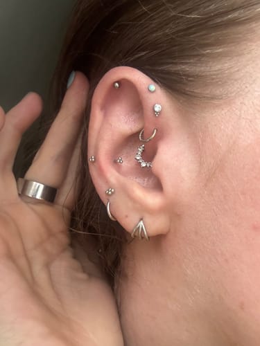 Customer photo review of Trinity Threadless Cartilage Stud