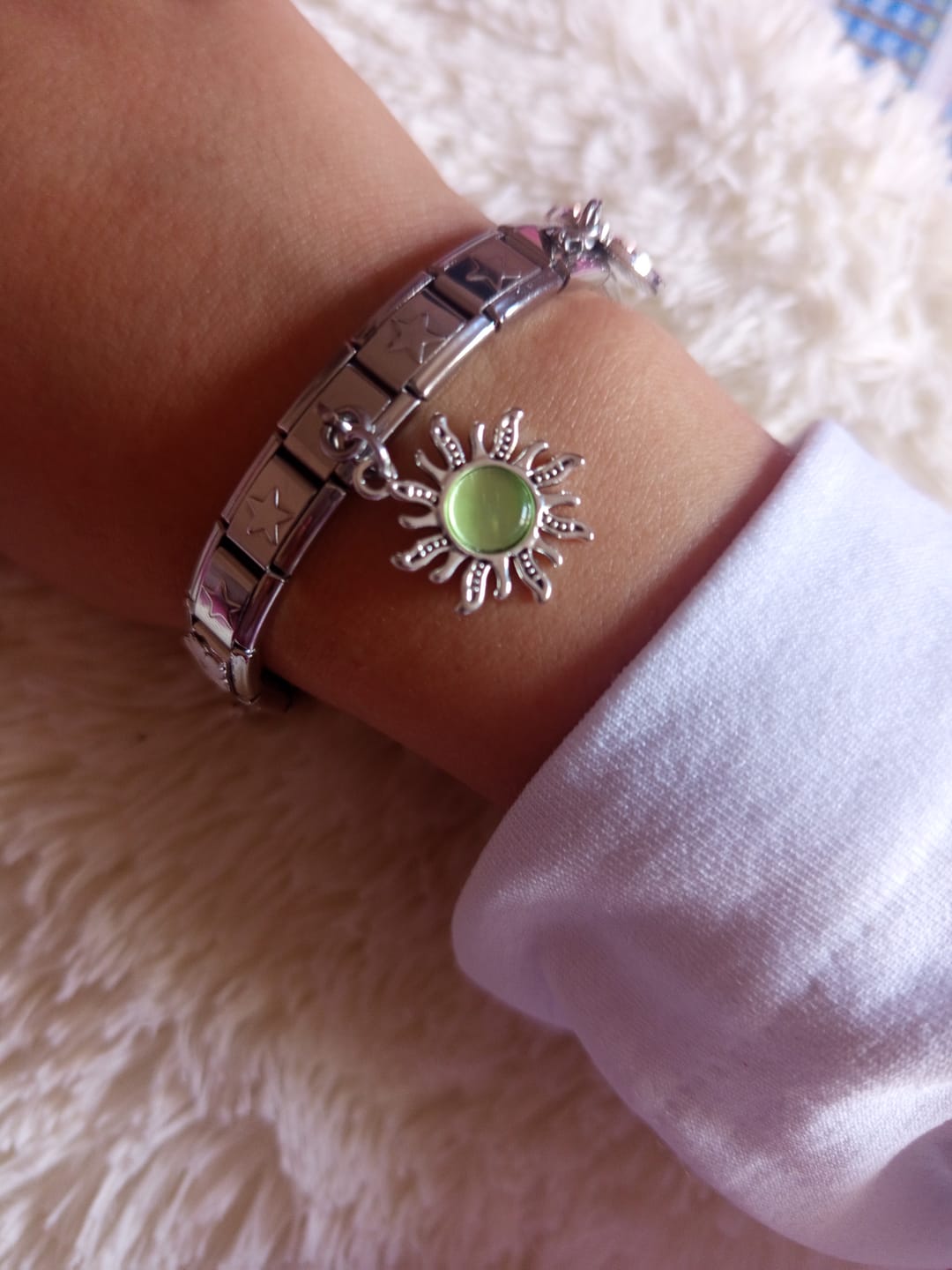 Customer photo review of Charm Colgante sol verde