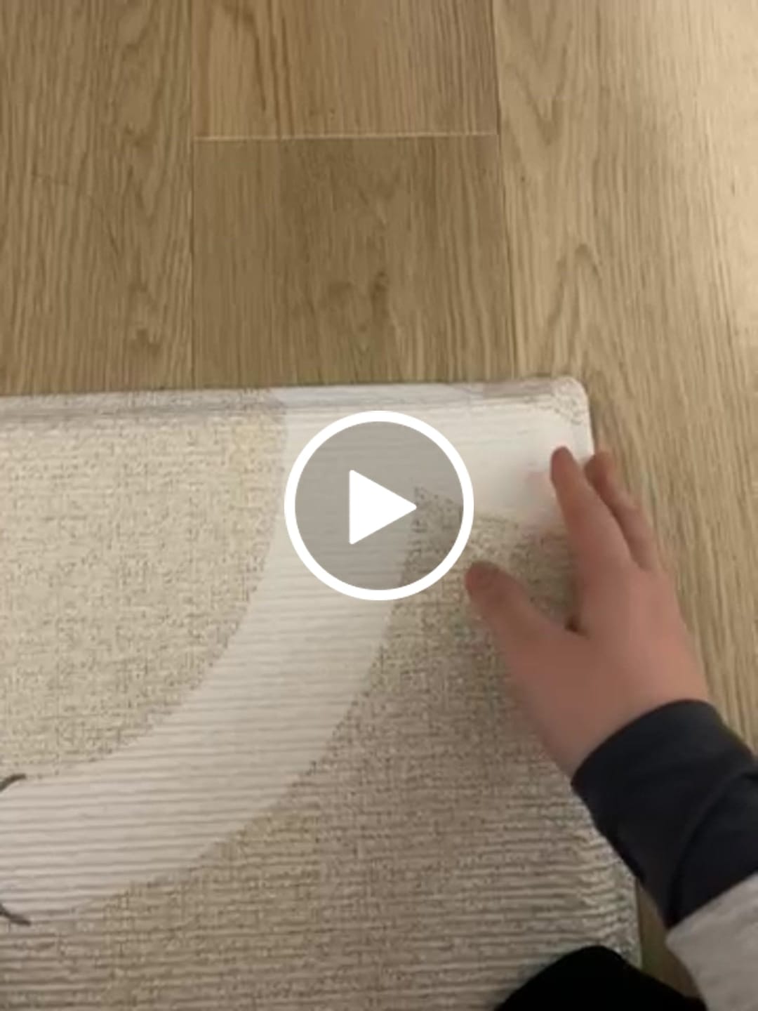 Customer video review of PARKLON エッジシルキーマット  150cm×150cm×1.5cm/150cm×200cm×1.5cm/230cm×150cm×1.5cm