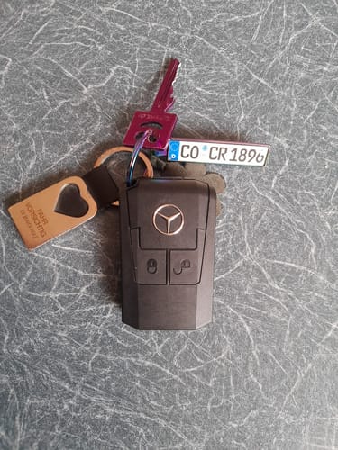 Customer photo review of Kennzeichen Schlüsselanhänger Mini Nummernschild Metall