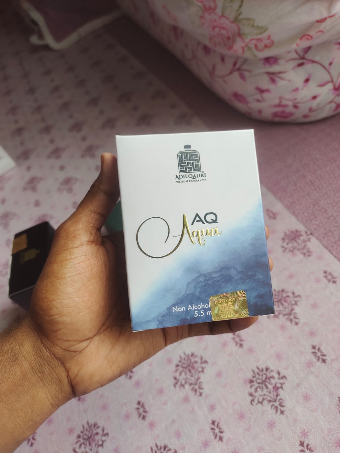 Customer photo review of AQ Aqua Luxury Attar Perfume
