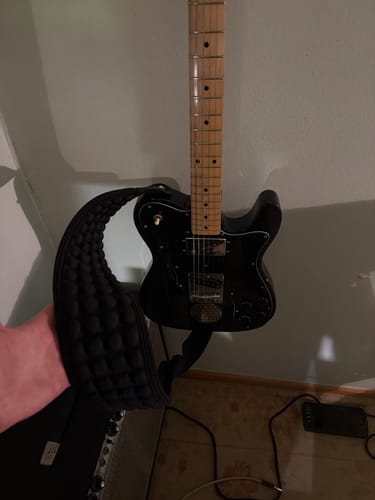Customer photo review of [NEW] ZERO-G Pro: Guitar & Bass Strap