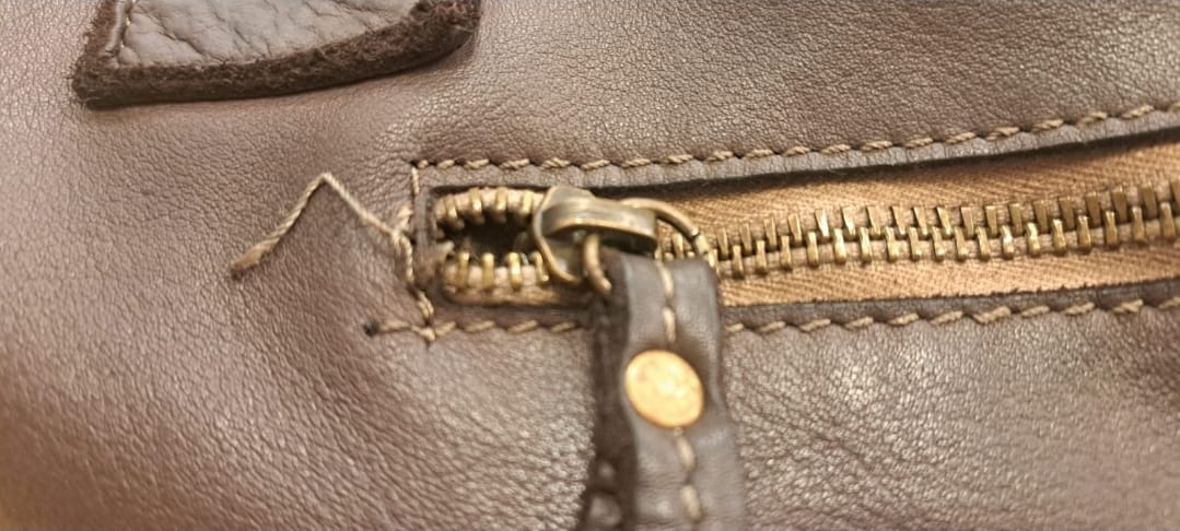 Customer photo review of BOLSO TWO POCKETS