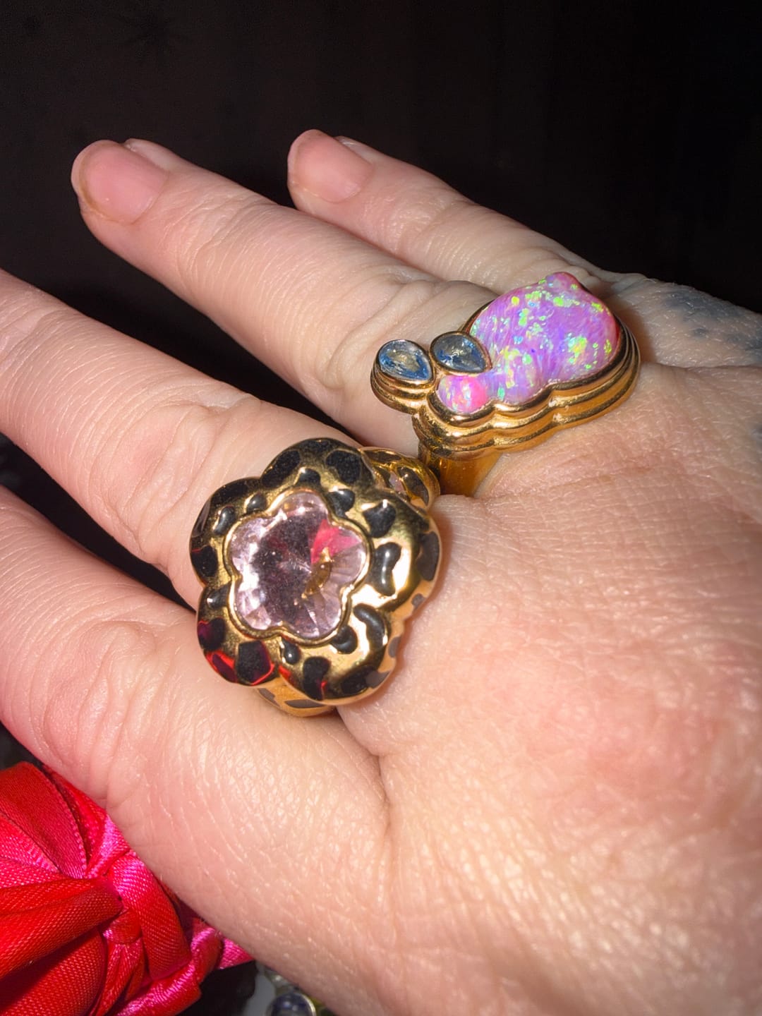 Customer photo review of Daisy Moo Ring