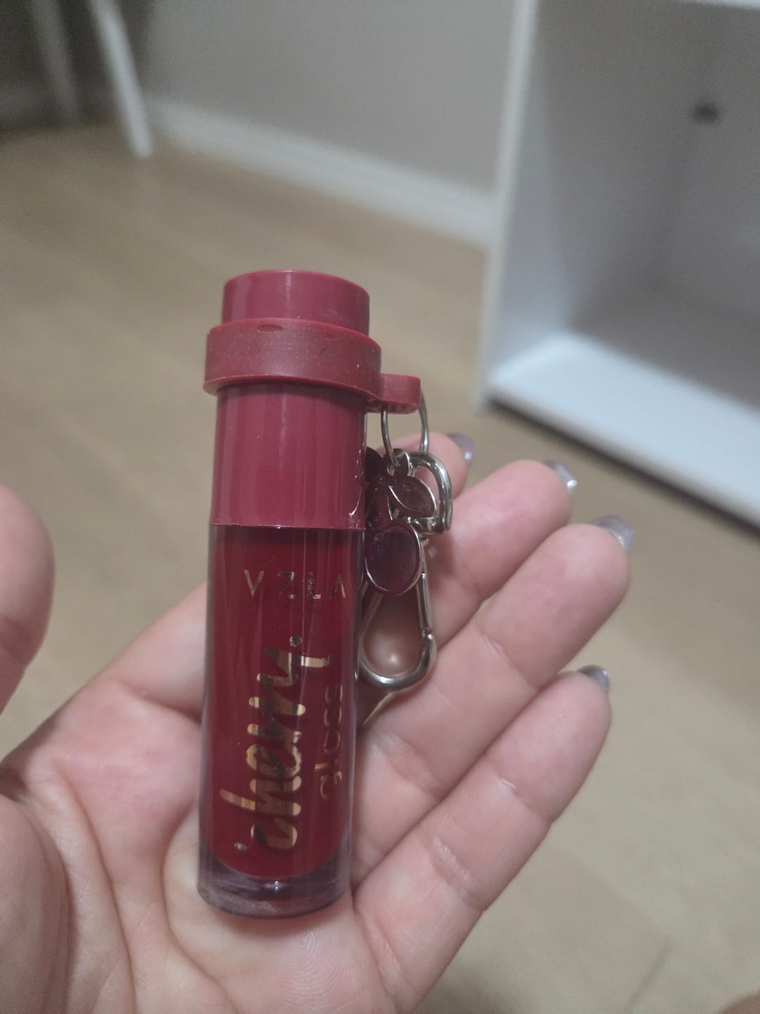 Customer photo review of Cherry Gloss - Vizzela