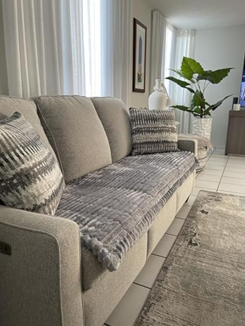 Customer photo review of LuxeLounge™ – Washable Pet Couch Cover