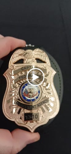 Customer video review of Customizable Badge BA25