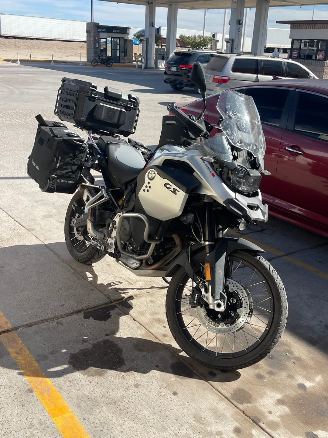 Customer photo review of MotoBags – Semi-Rigid Motorcycle Bags