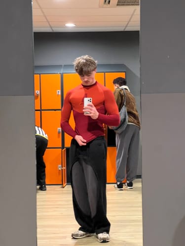 Customer photo review of Jogging "Obsidian"