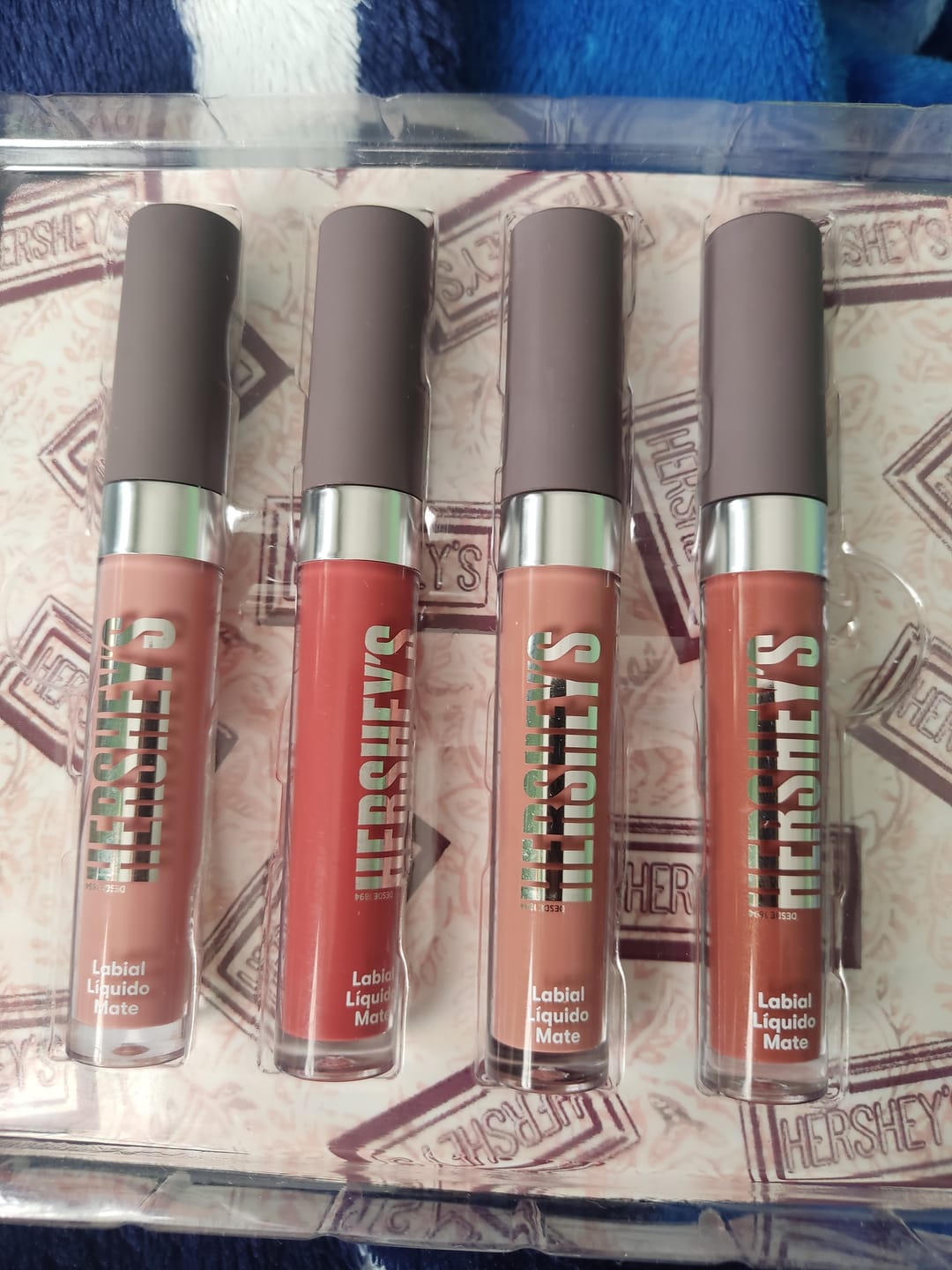 Customer photo review of Set de 4 Labiales Hershey´s