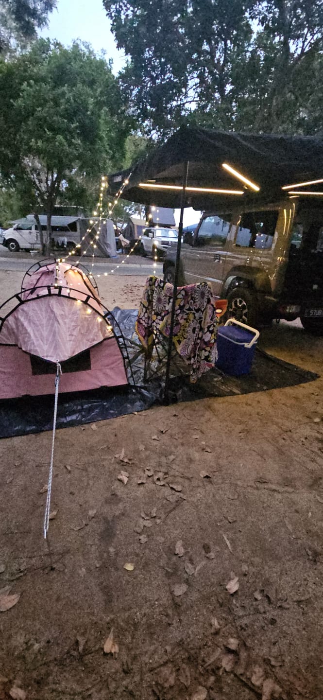 Customer photo review of Rainger Duo 270 Degree Awning - 1.7M Jimny/Jeep/SWB + FREE Kitchen Caddy!