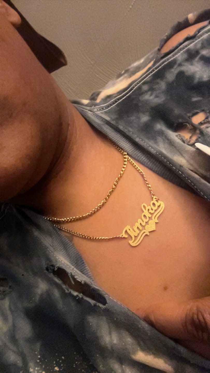 Customer photo review of Diamond Cut Love Heart Name Necklace