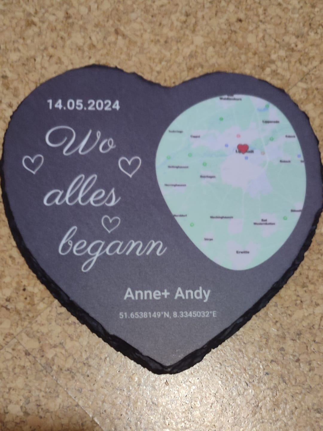 Customer photo review of Wo alles begann - Personalisiertes Schieferherz (15x15)