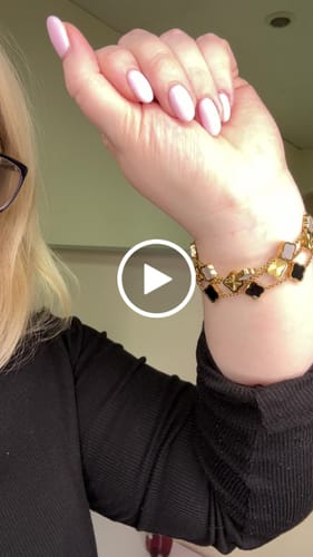 Customer video review of Celine Clover Bracelet