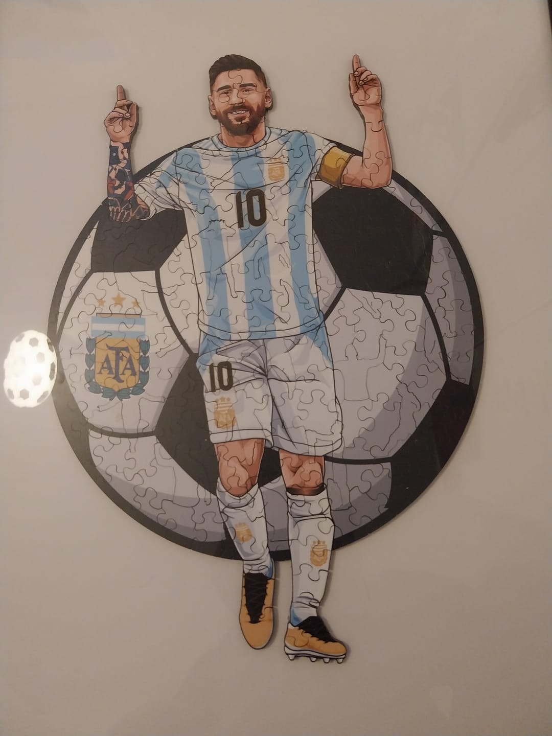 Customer photo review of Lionel Messi - Holzpuzzle